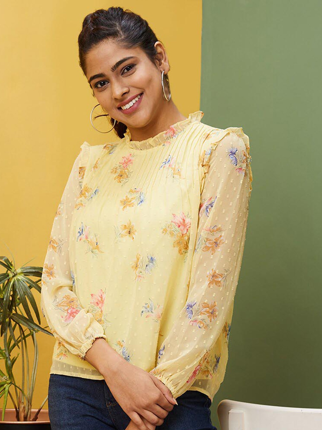 

Globus Floral Printed Frilled Georgette Top, Yellow
