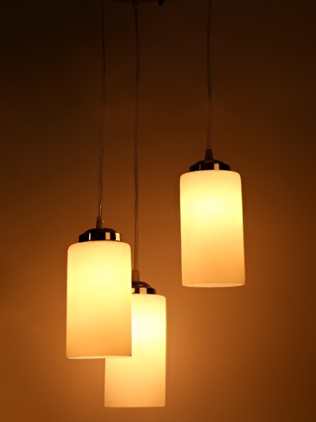 

Afast White Glass Ceiling Lamp