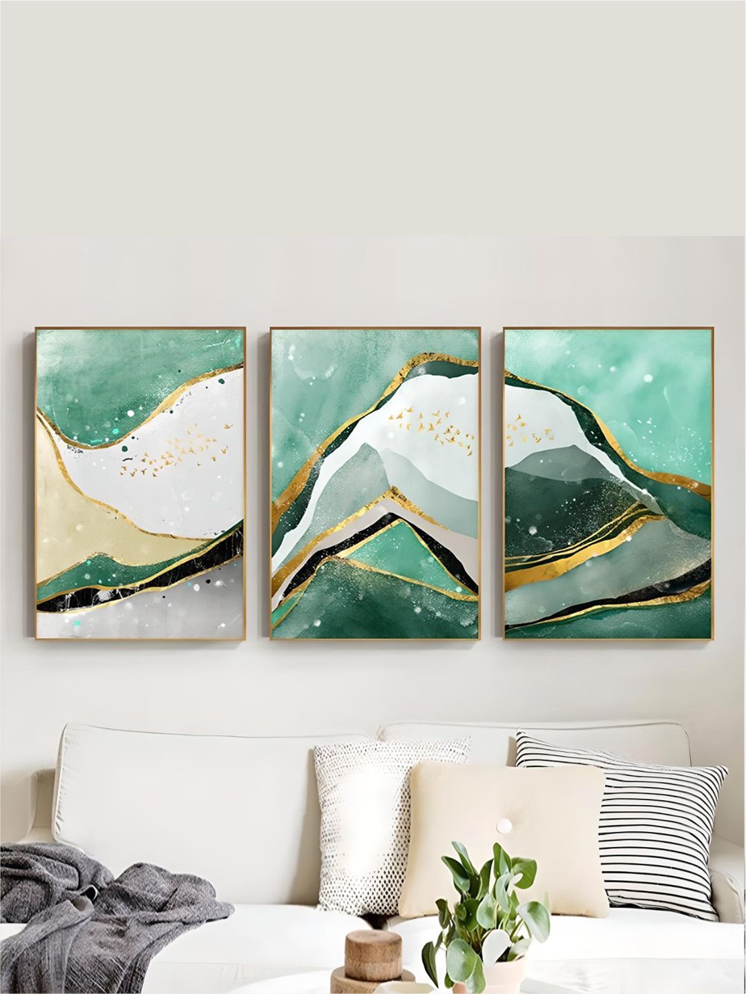 

THE HANDMADE FLAIR 3 Pcs Green & White Abstract Framed Painting Wall Art