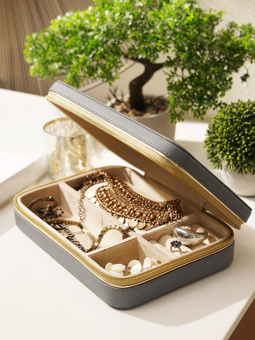 

Pure Home and Living Grey Rectangle Leather Jewellery Box