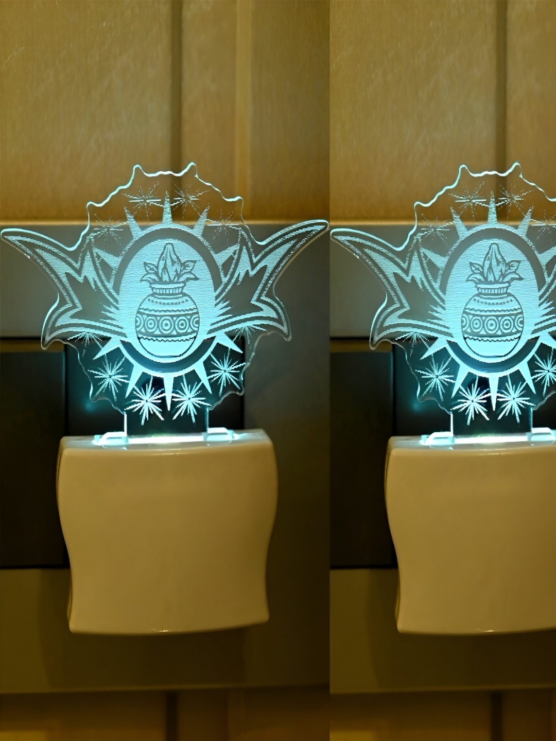 

Afast Transparent 2 Pieces Abstract Shaped Wall Lamps