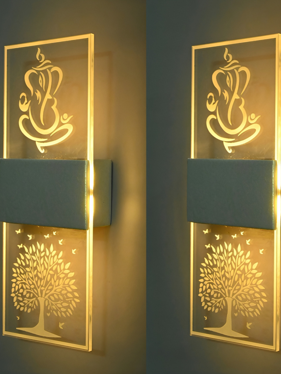 

Afast Gold-toned 2 Pieces Acrylic Wall Lamp