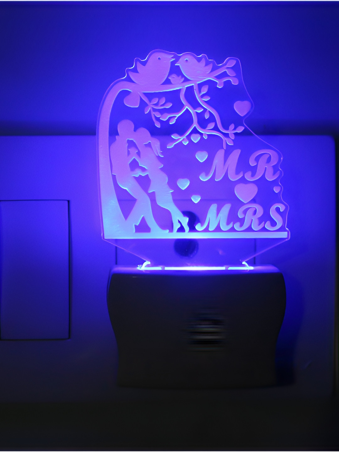 

Afast White & Transparent 3D Illusion Printed Glass Wall Lamp