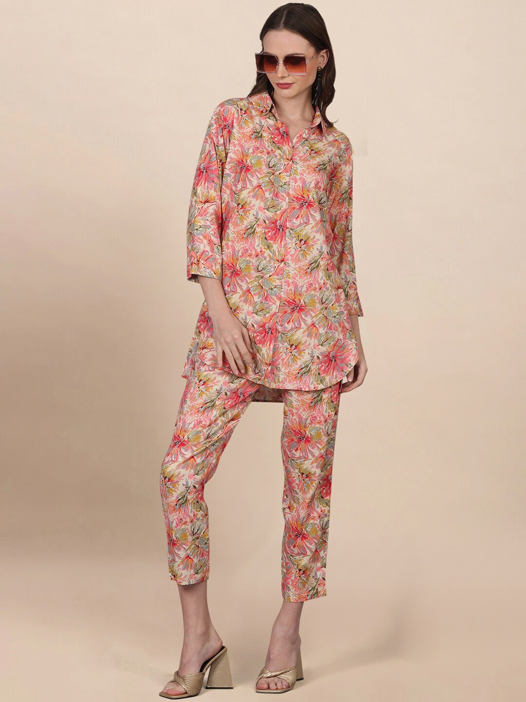 

pinfit Floral Printed Straight Top With Trousers, Pink