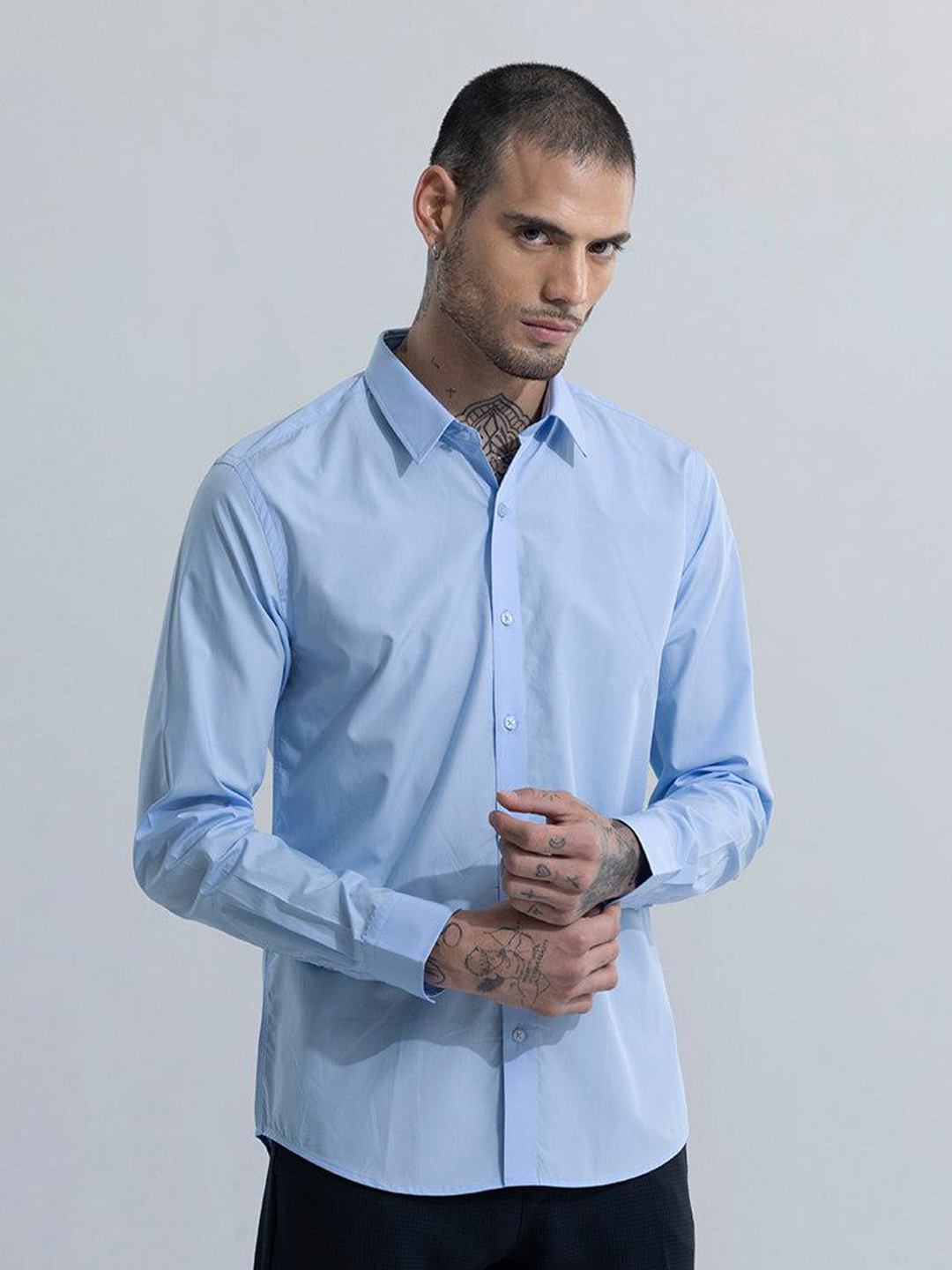

Snitch Blue Classic Slim Fit Cotton Formal Shirt