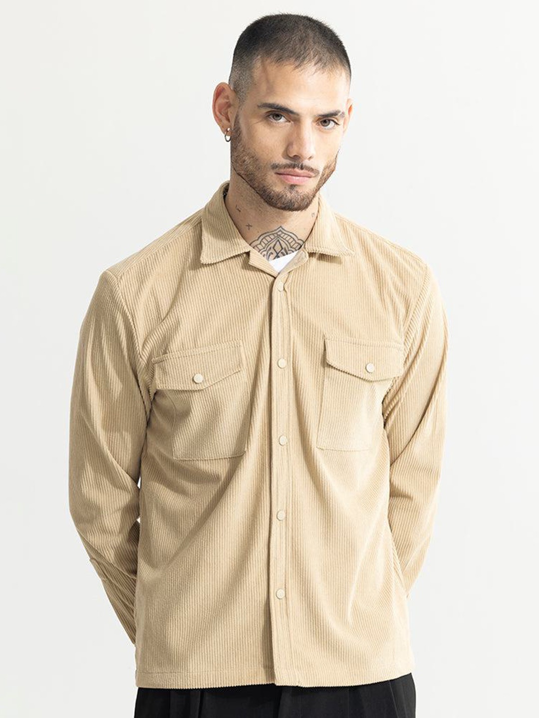 

Snitch Beige Classic Oversized Fit Corduroy Weave Long Sleeves Shacket