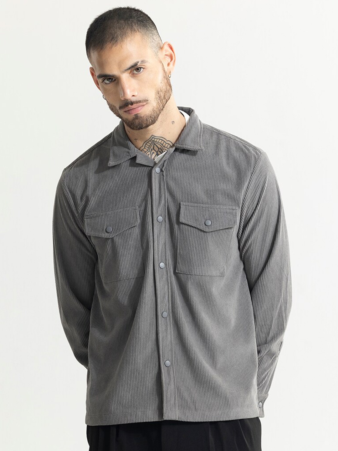 

Snitch Grey Classic Oversized Fit Corduroy Weave Long Sleeves Shacket