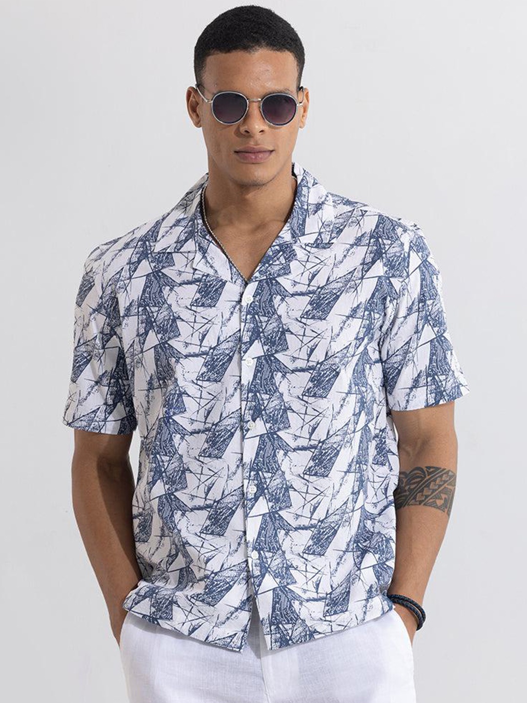 

Snitch Blue Classic Abstract Printed Cotton Casual Shirt