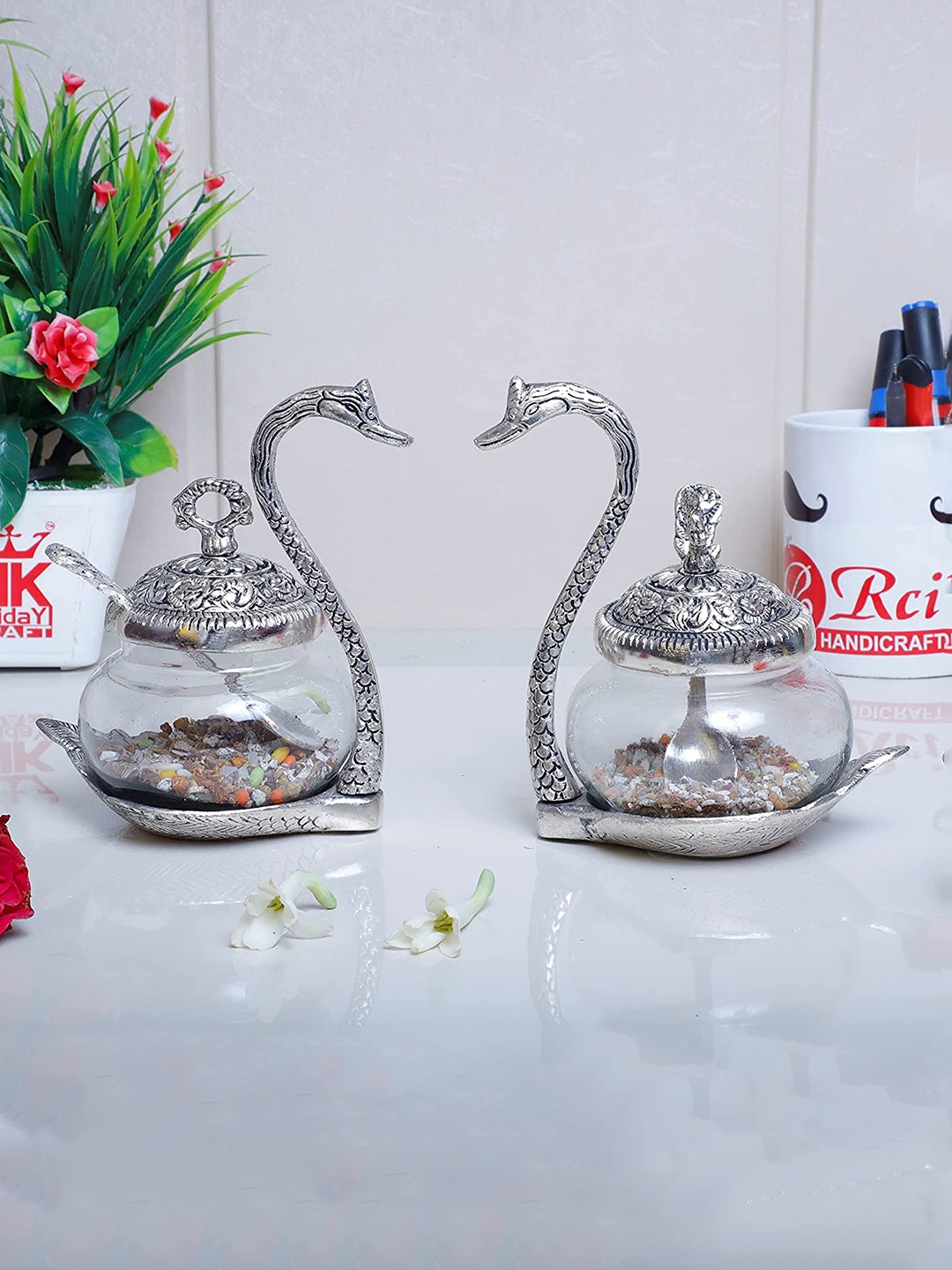 

SANKALAN CREATIONS White 2 Pieces Figurine Showpiece 350ml