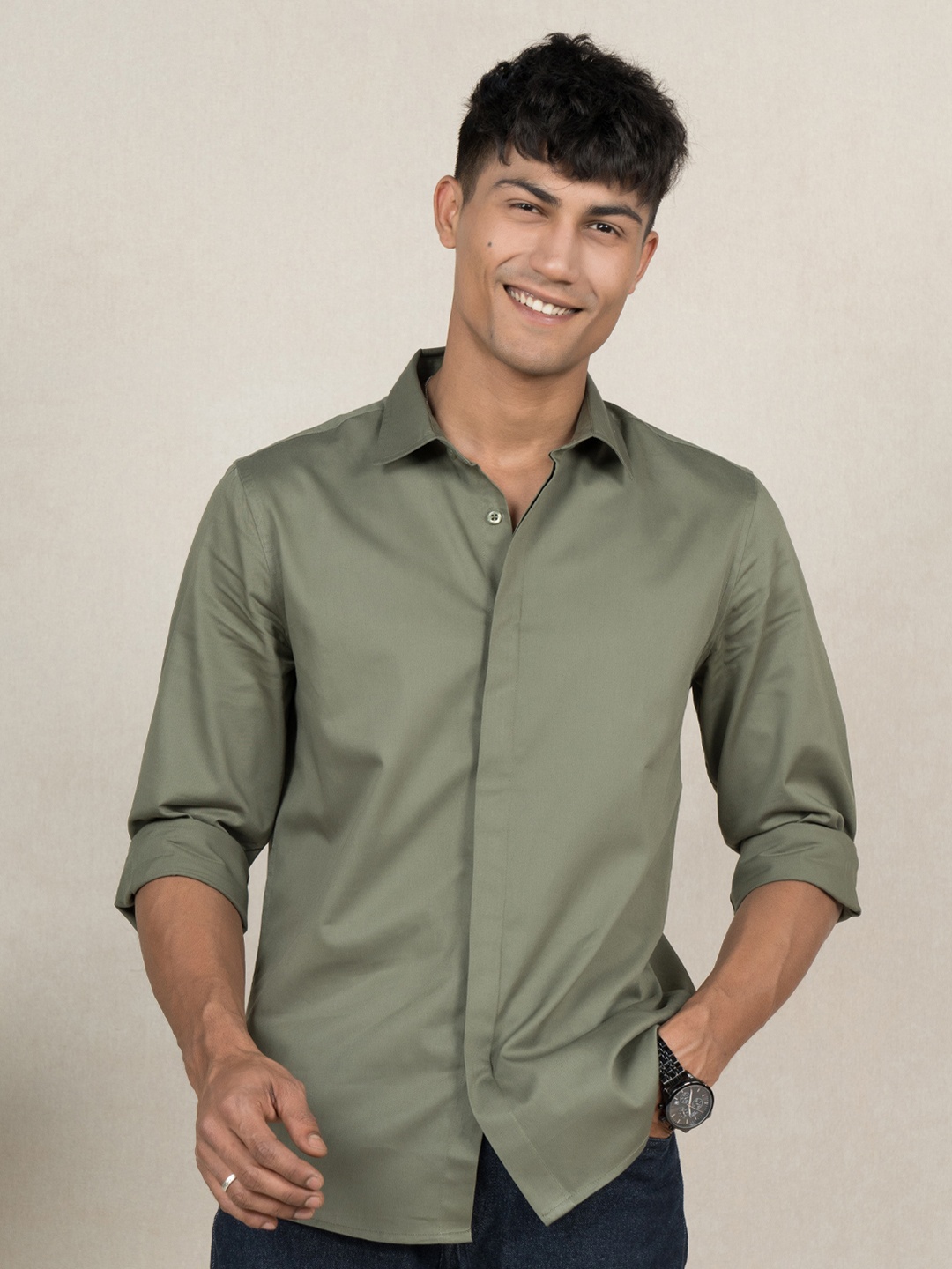 

Wellbi Slim Fit Spread Collar Cotton Casual Shirt, Green