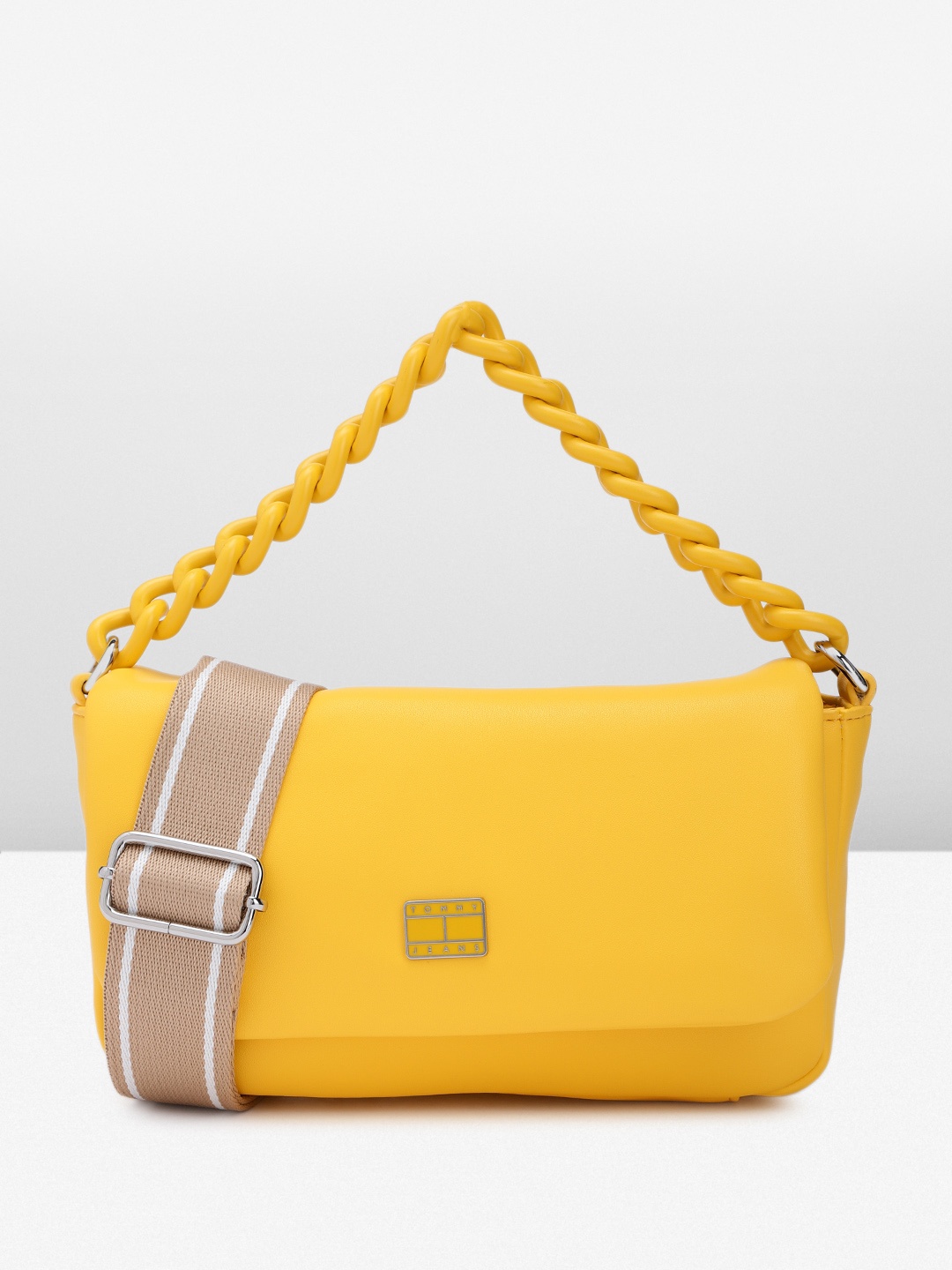

Tommy Hilfiger Women SOlid Handheld Bag, Yellow