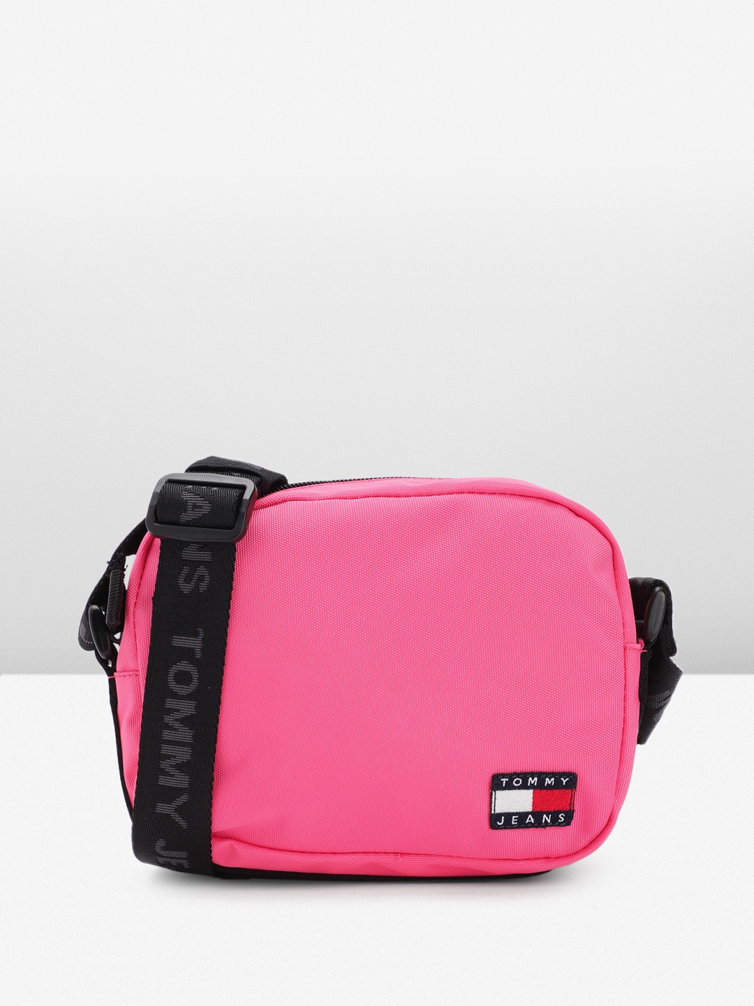 

Tommy Hilfiger Solid Structured Sling Bag, Pink
