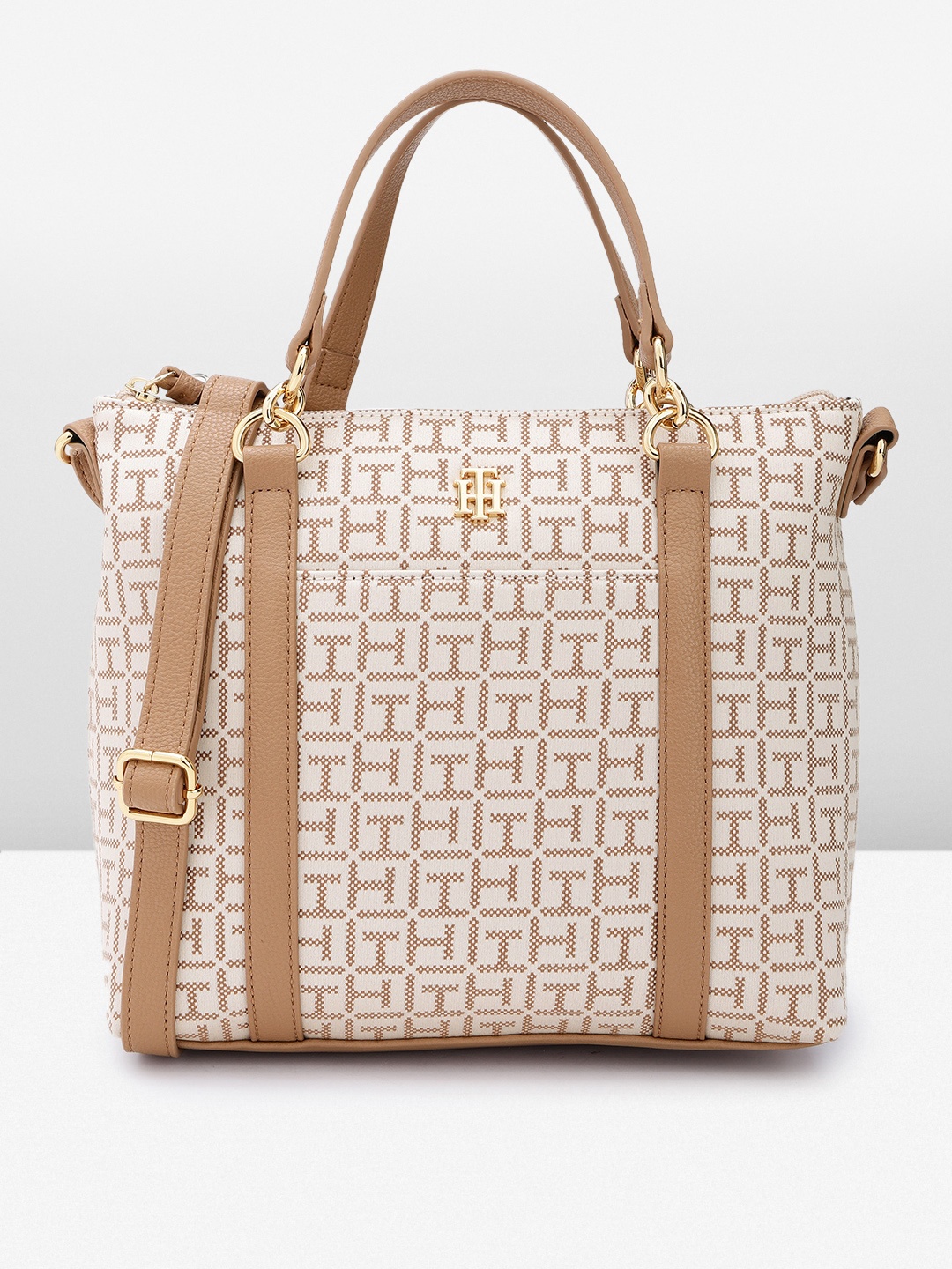 

Tommy Hilfiger Brand Logo Textured Structured Handheld Bag, Beige