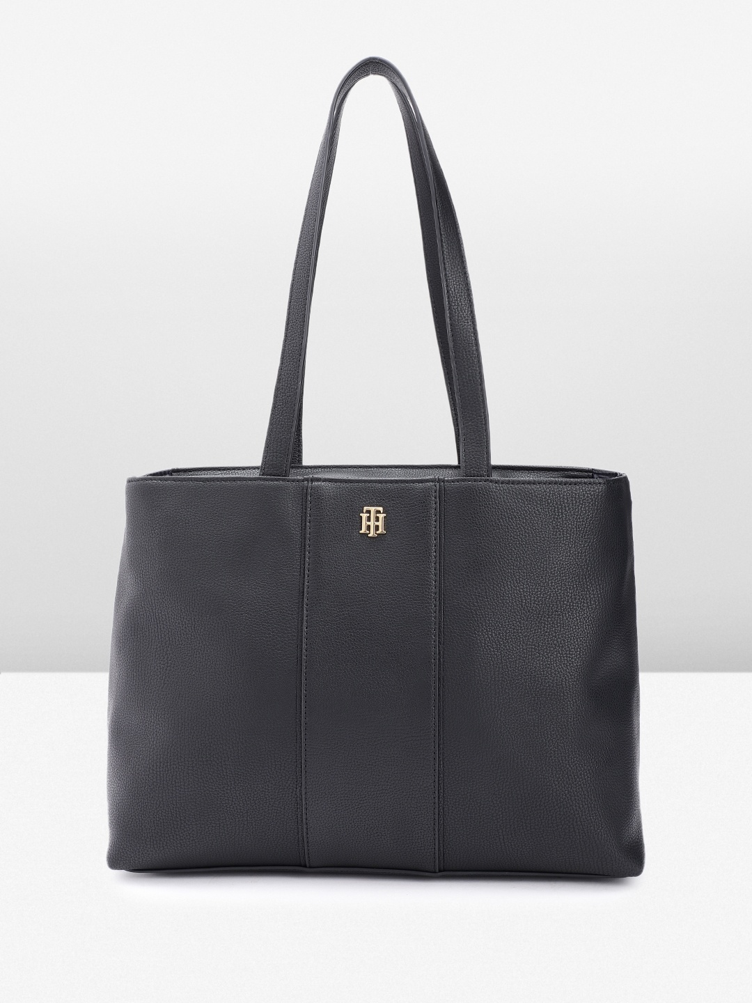 

Tommy Hilfiger Structured Shoulder Bag, Black
