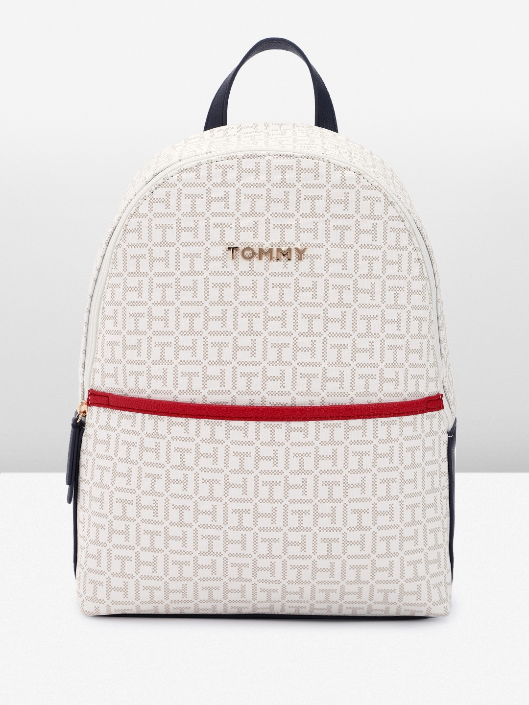 

Tommy Hilfiger Women Textured Backpack, Off white