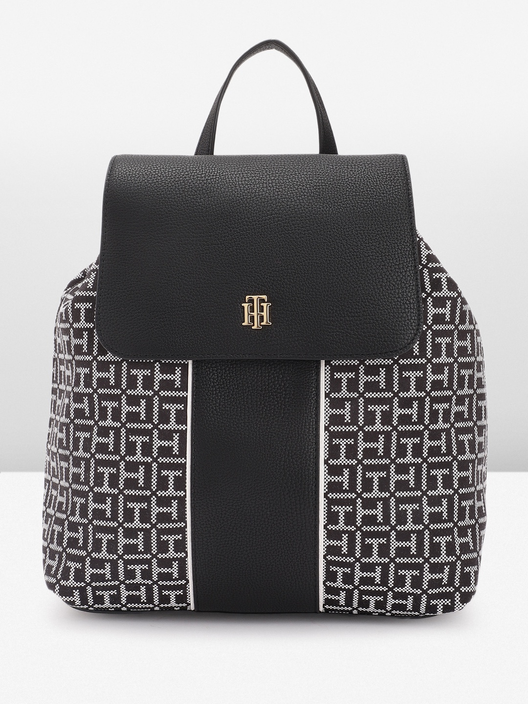 

Tommy Hilfiger Women Brand Logo Embroidered Backpack, Black