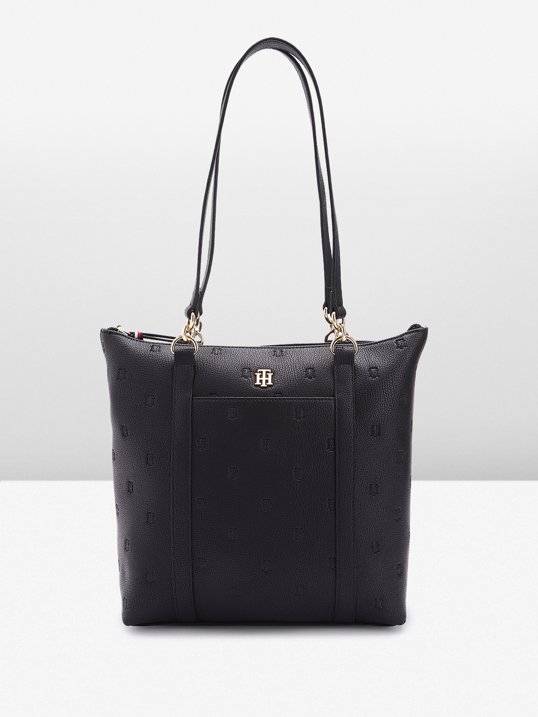 

Tommy Hilfiger Women Solid Shoulder Bag, Black