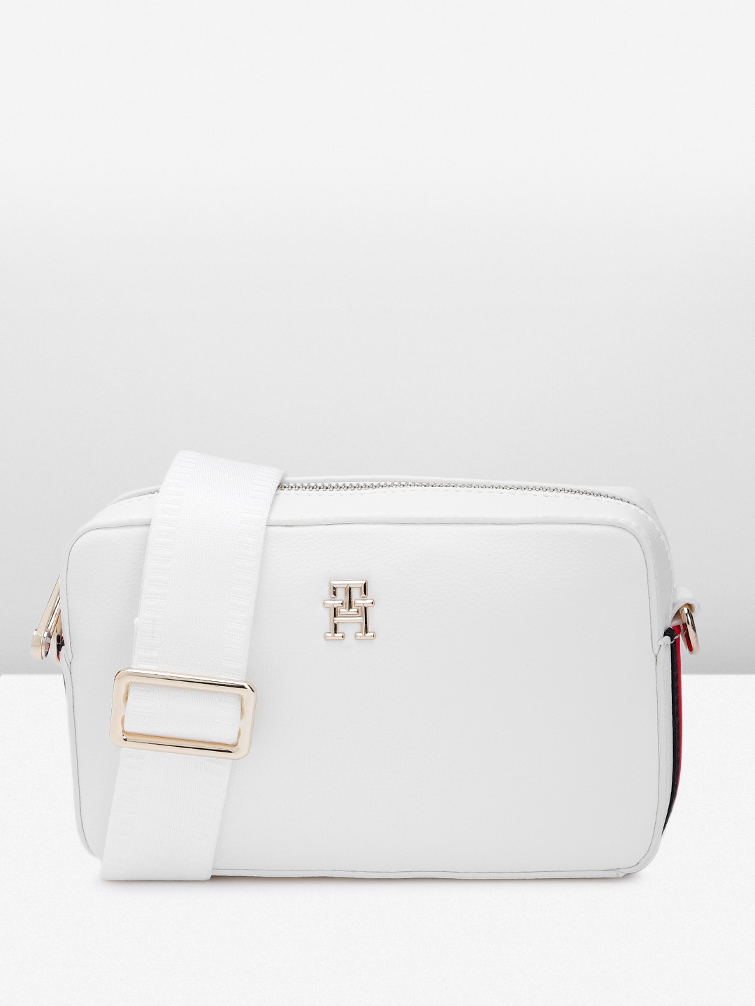

Tommy Hilfiger Textured PU Structured Sling Bag, White