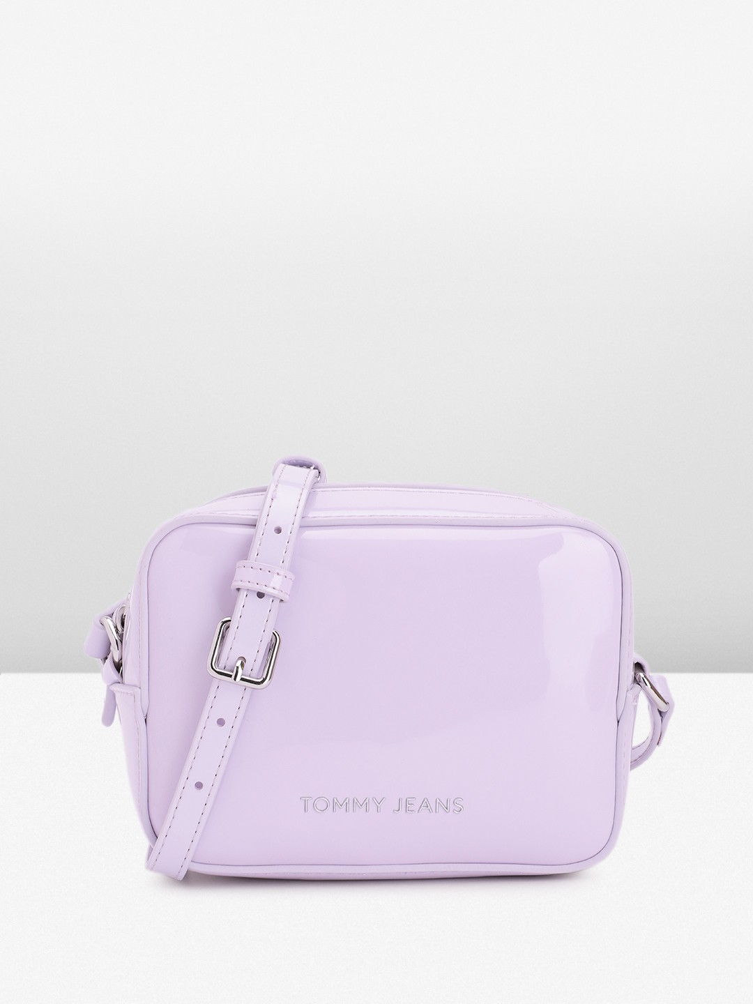 

Tommy Hilfiger Women Solid Sling Bag, Lavender
