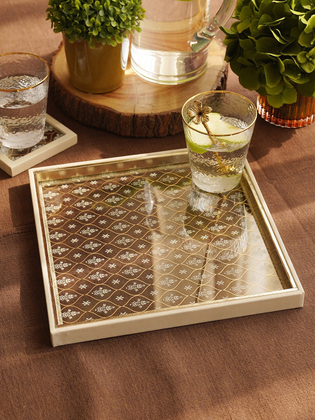 

Pure Home and Living Cream Glass Square Tray Serveware