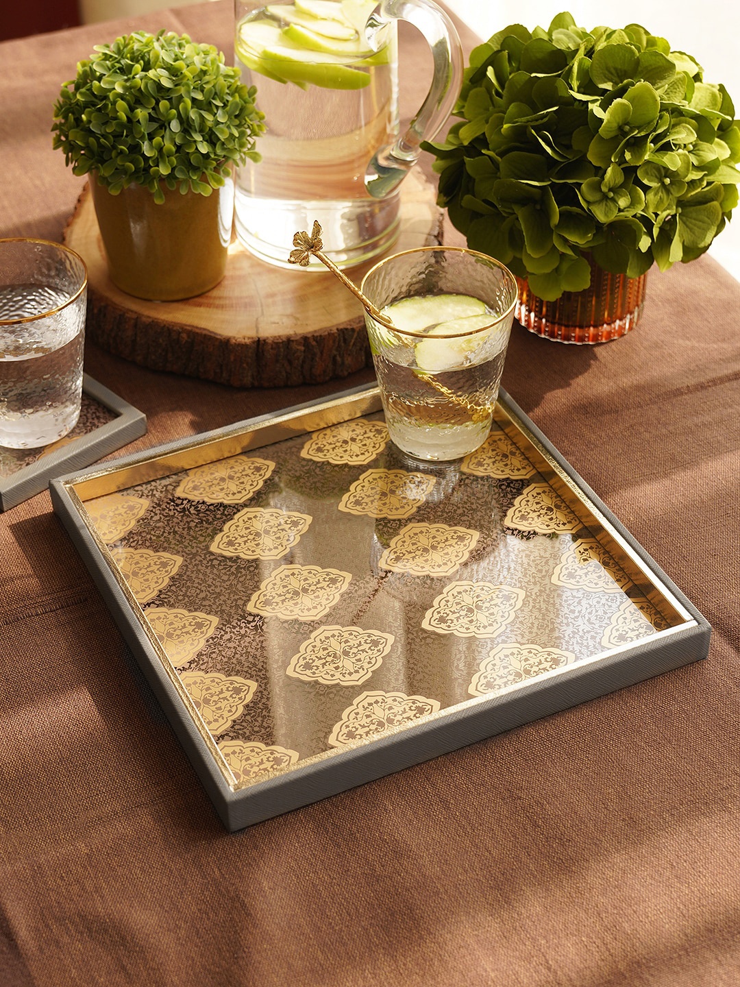

Pure Home and Living Grey & Brown Square Glass Tray Serveware