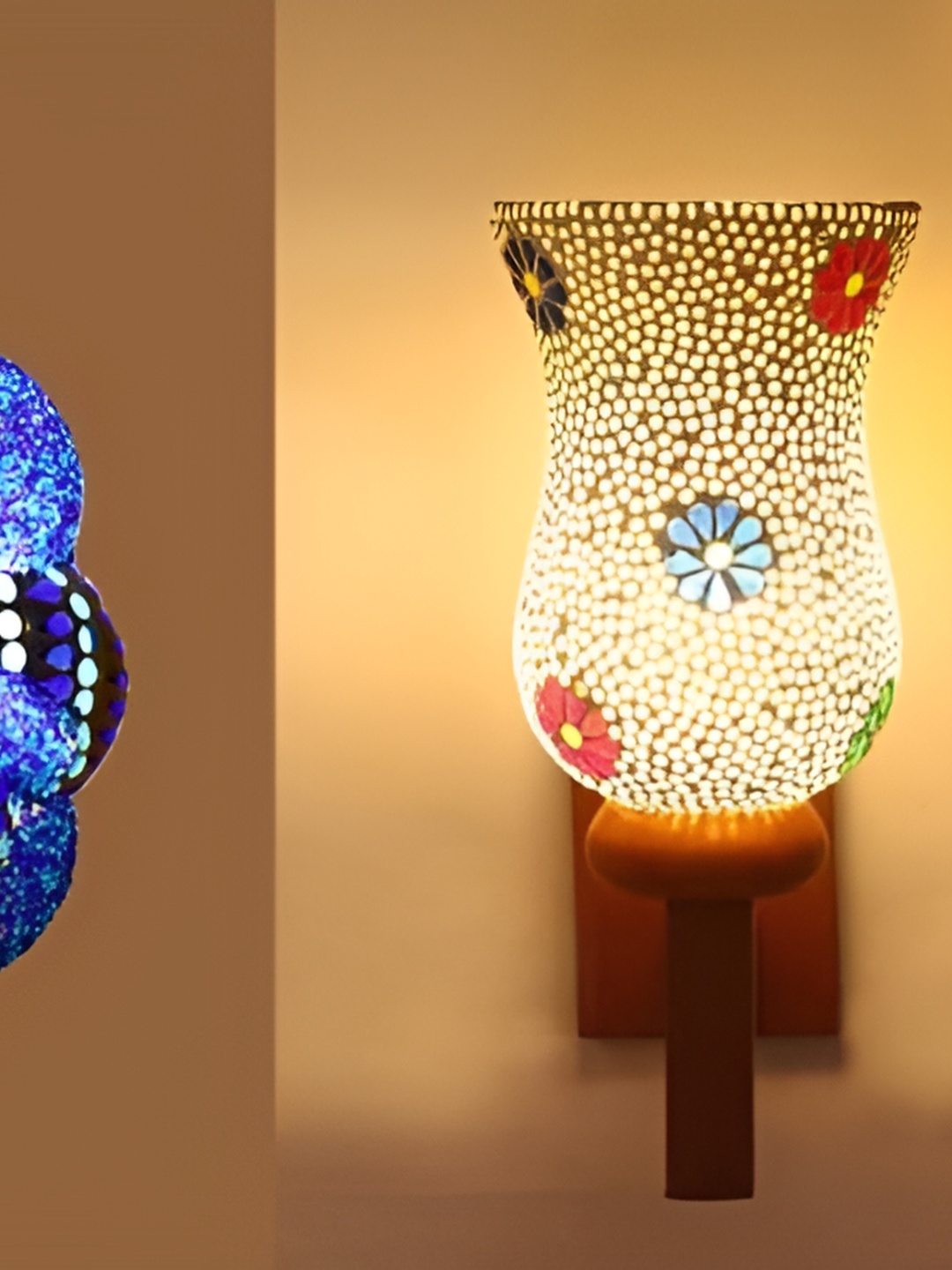 

Afast White & Blue 3Pcs Textured Glass Wall Lamp