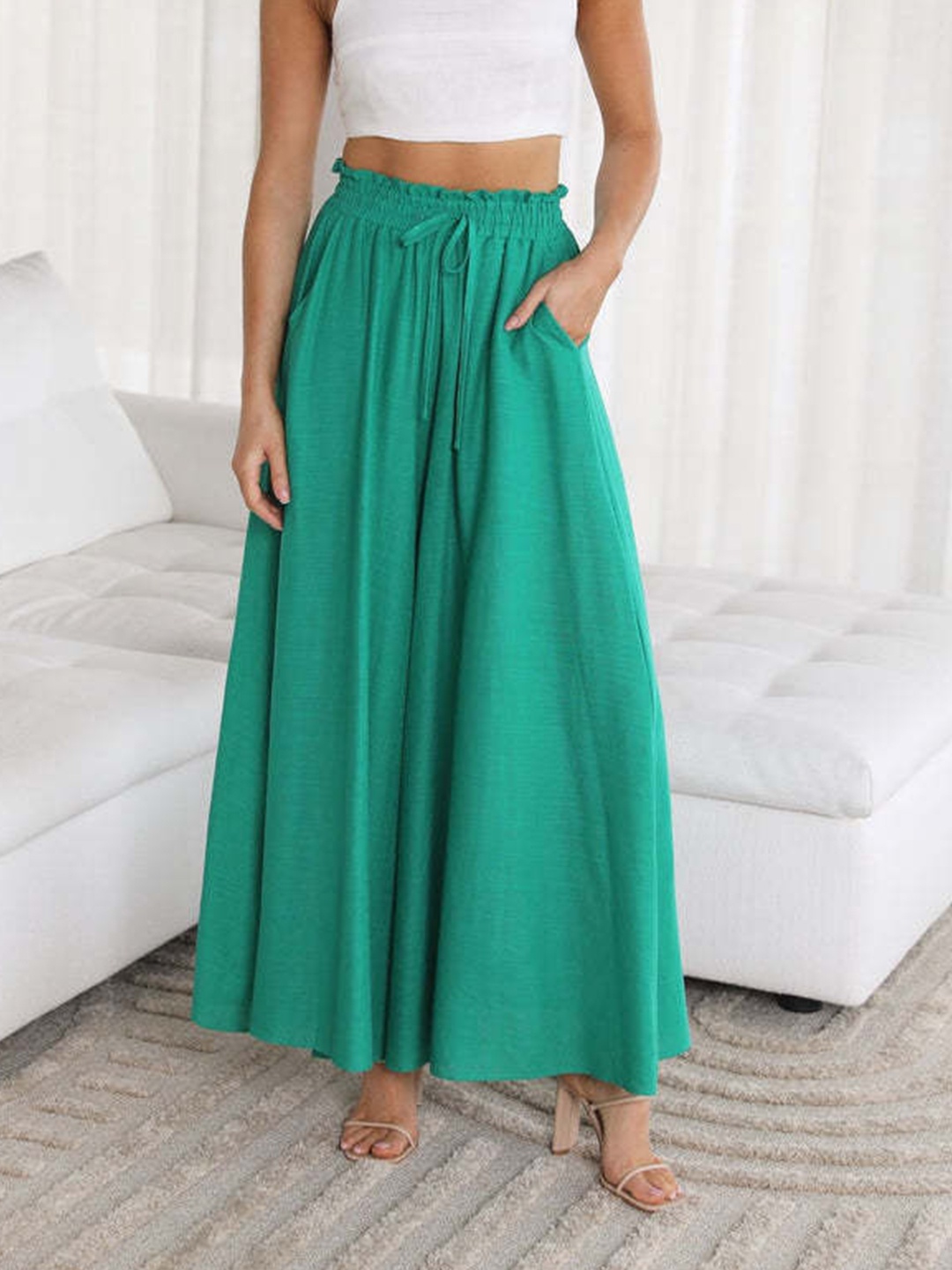 

Stylecast X KPOP Green Mid-Rise Flared Palazzos