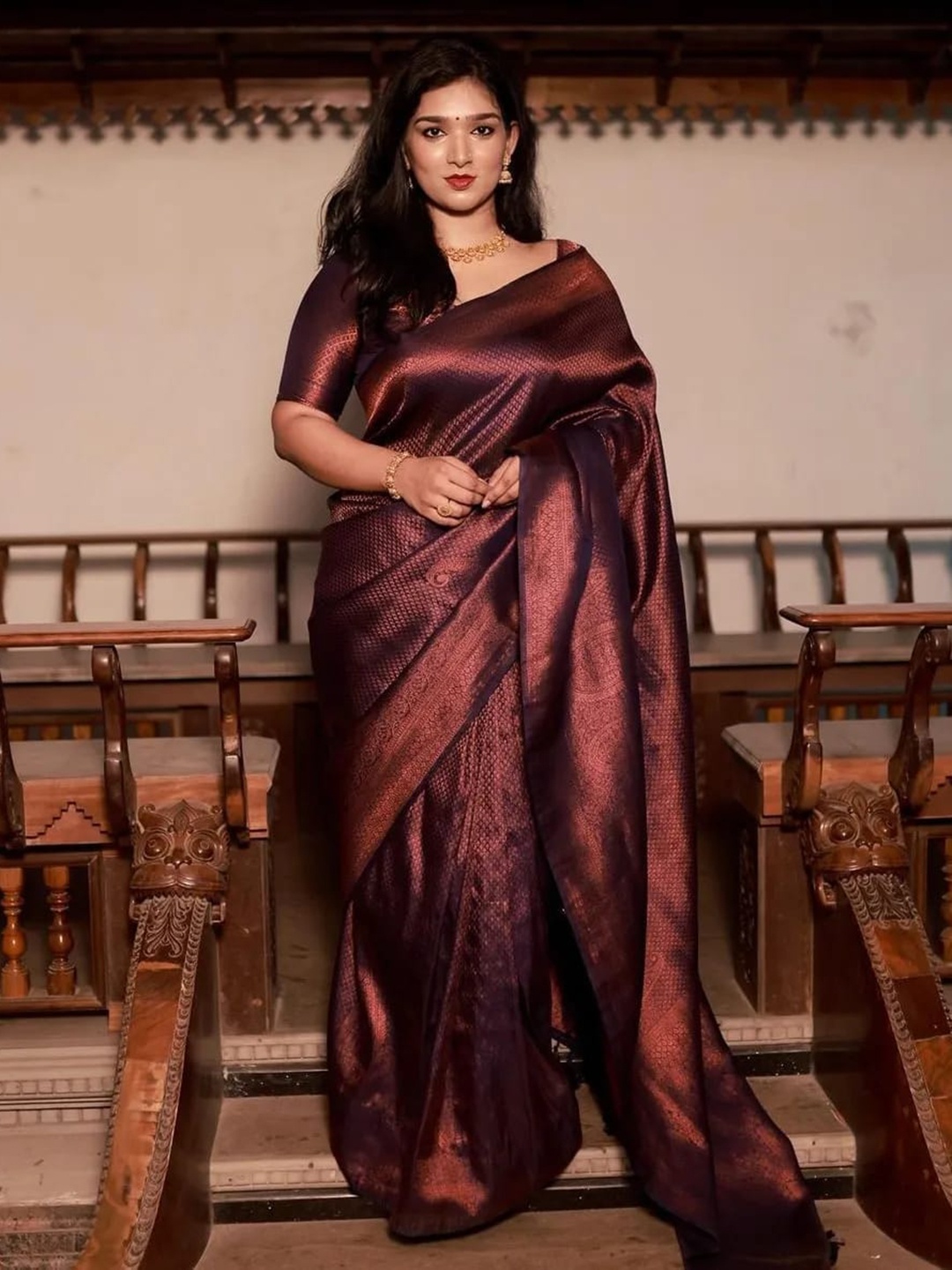 

Spetila Woven Design Zari Pure Silk Designer Kanjeevaram Saree, Maroon