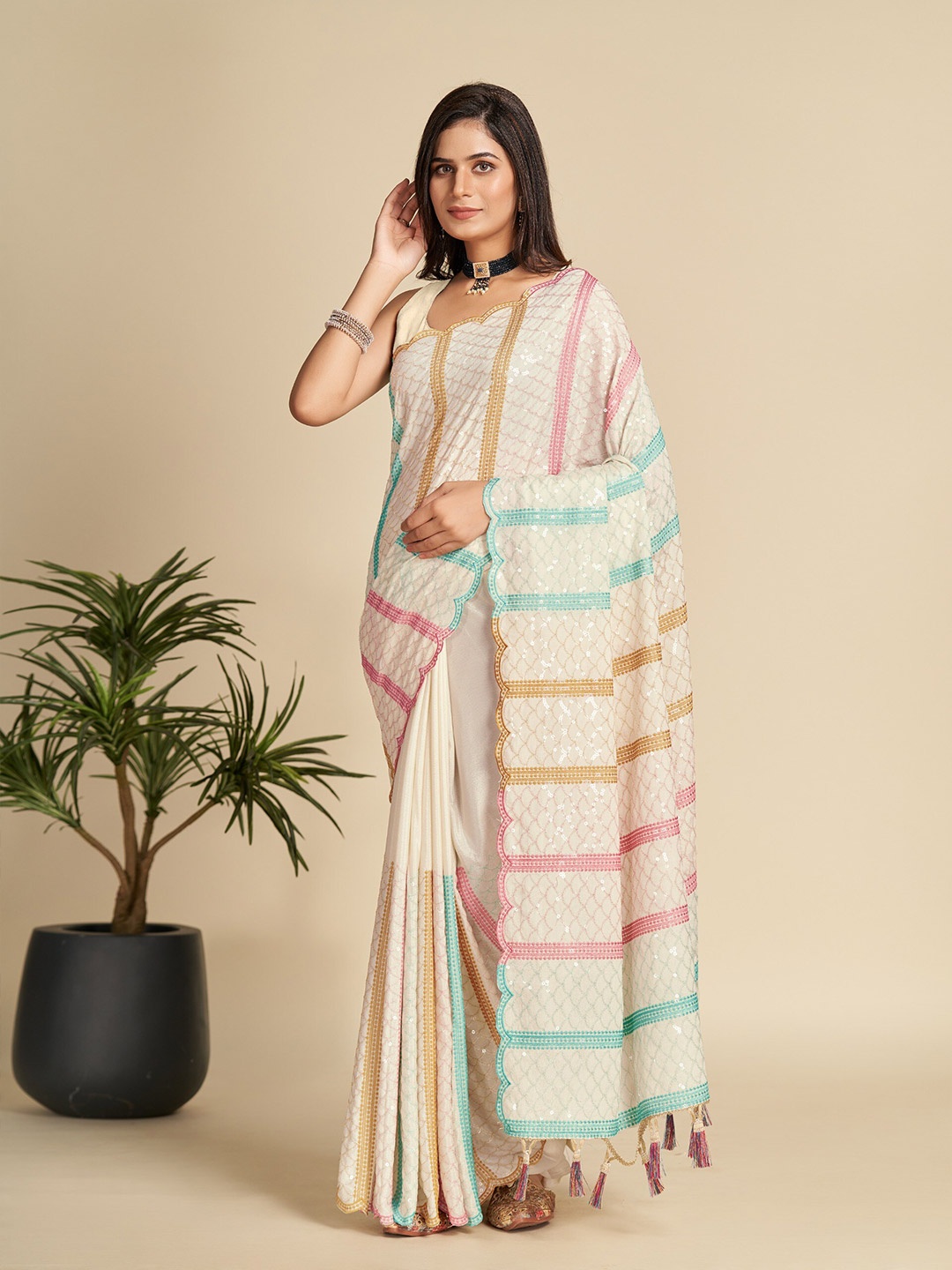 

Celeb Styles Ethnic Motifs Embroidered Sequinned Saree, Cream