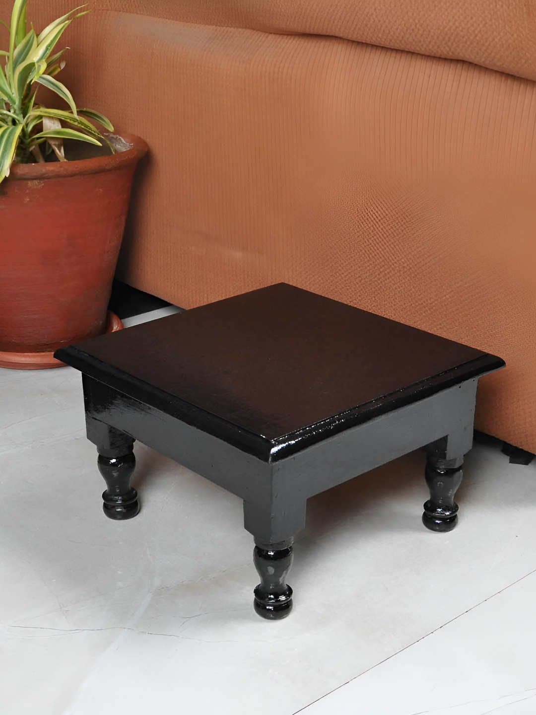 

Lal Haveli Black Wooden Pooja Chowkie