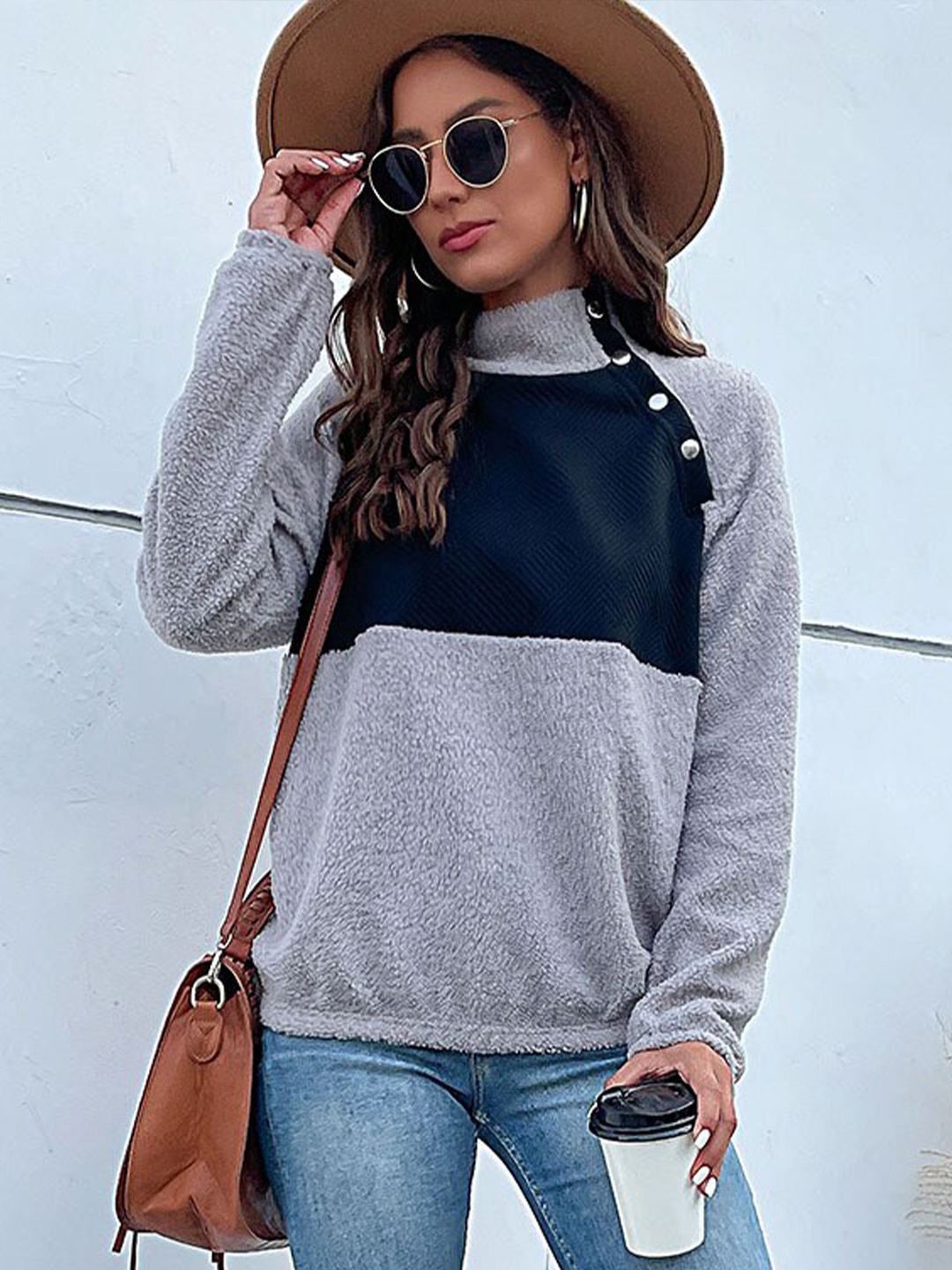 

StyleCast Grey & Black Colourblocked Buttonned Pullover Sweatshirt