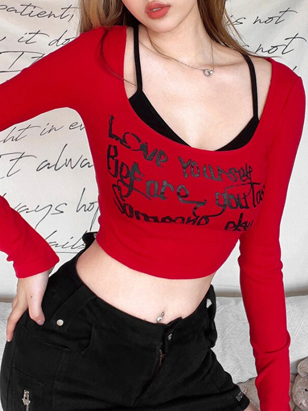 

StyleCast Red Typography Printed Extended Sleeves Fitted Crop Top