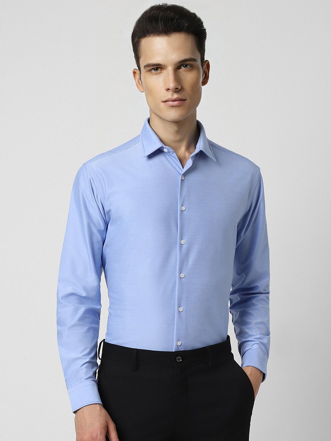 

Van Heusen Regular Fit Formal Pure Cotton Shirt, Blue