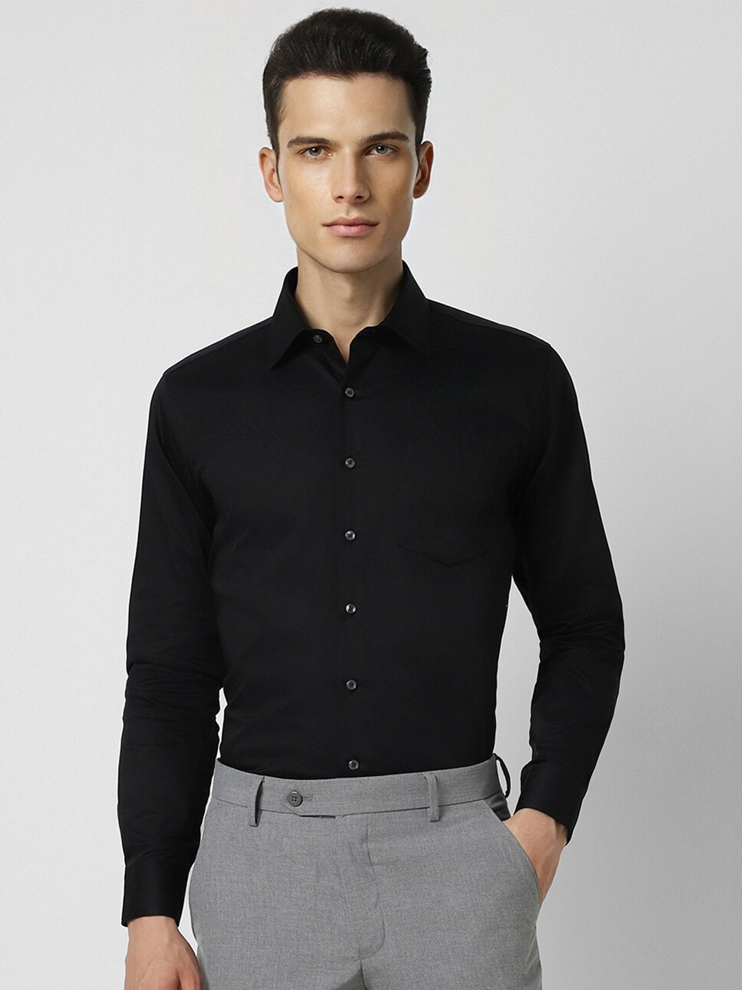

Van Heusen Slim Fit Formal Pure Cotton Shirt, Black