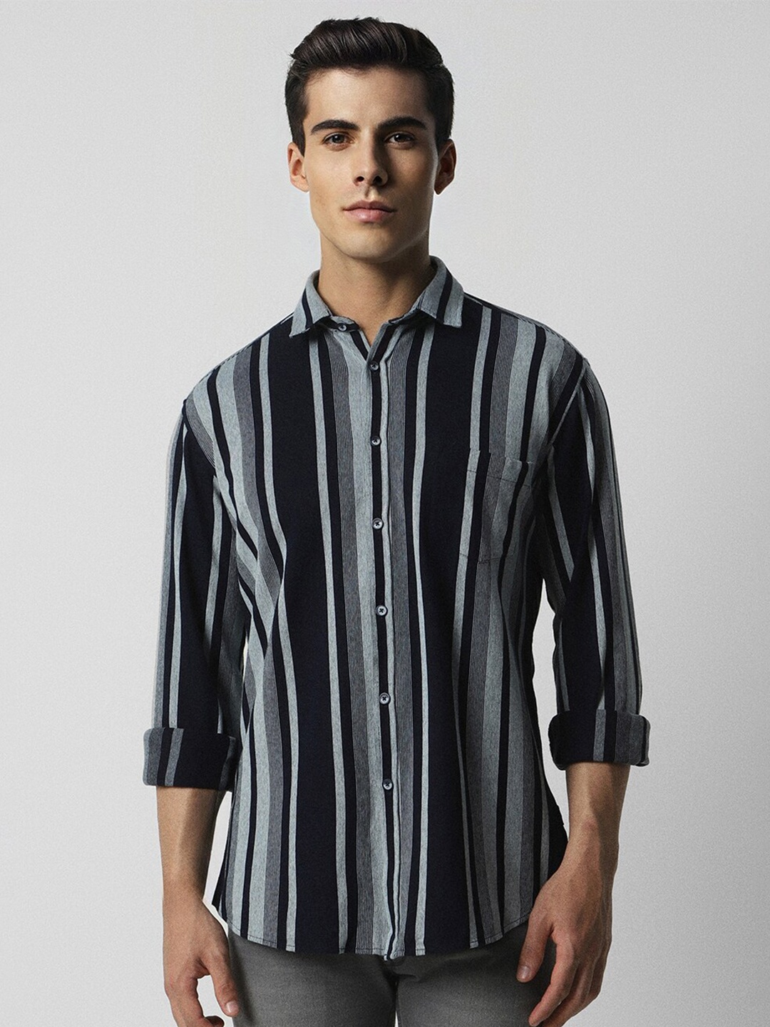 

VAN HEUSEN DENIM LABS Slim Fit Striped Casual Pure Cotton Shirt, Black