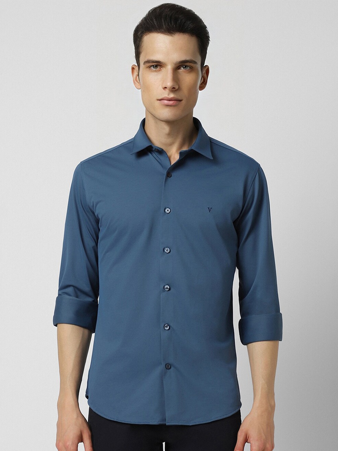 

Van Heusen Sport Slim Fit Spread Collar Casual Shirt, Blue