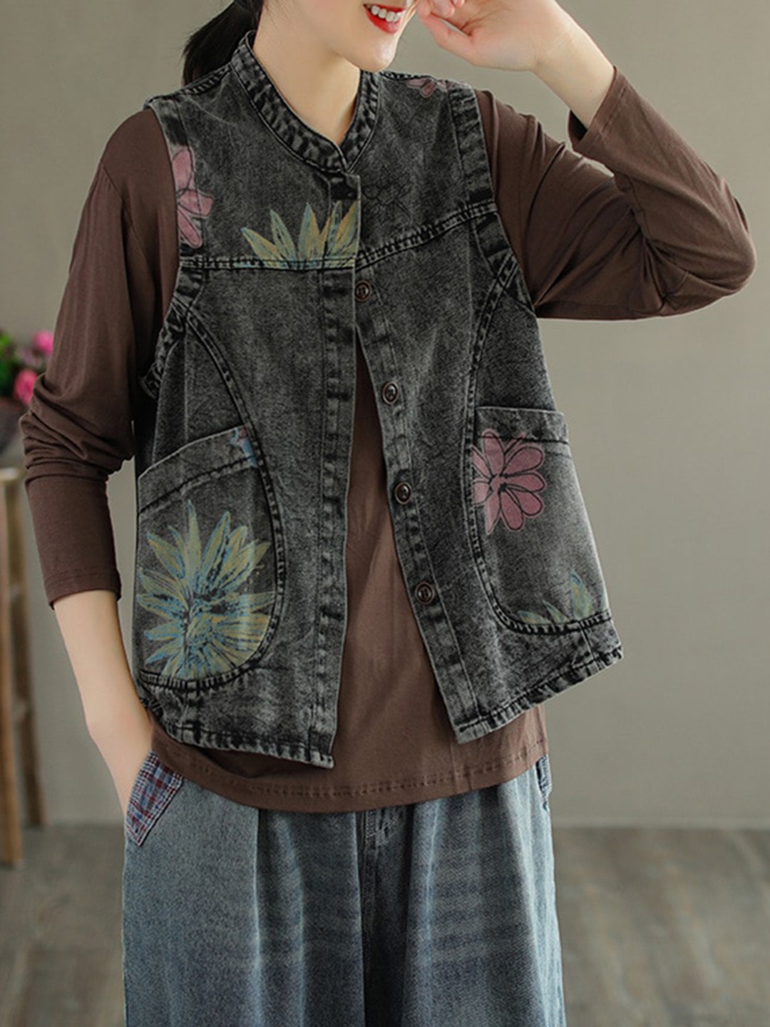 

StyleCast Black Floral Printed Mandarin Collar Open Front Jacket