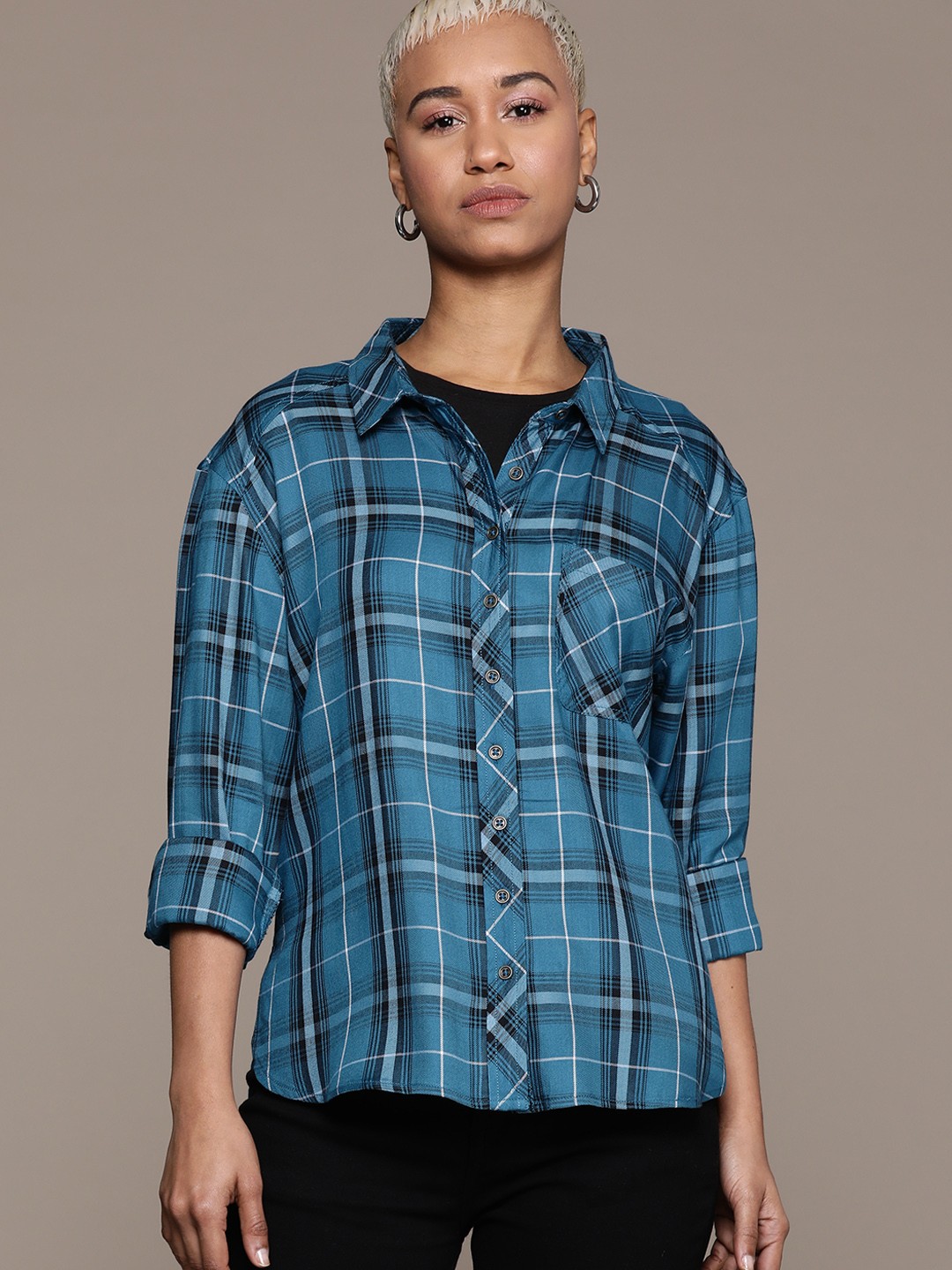 

Roadster Women Tartan Checked Casual Shirt, Turquoise blue