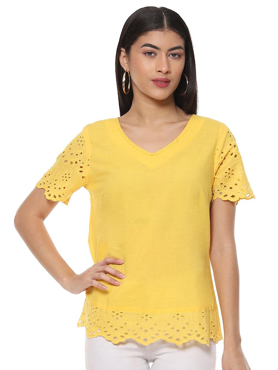 

2Bme V-Neck Schiffli Cotton Top, Yellow