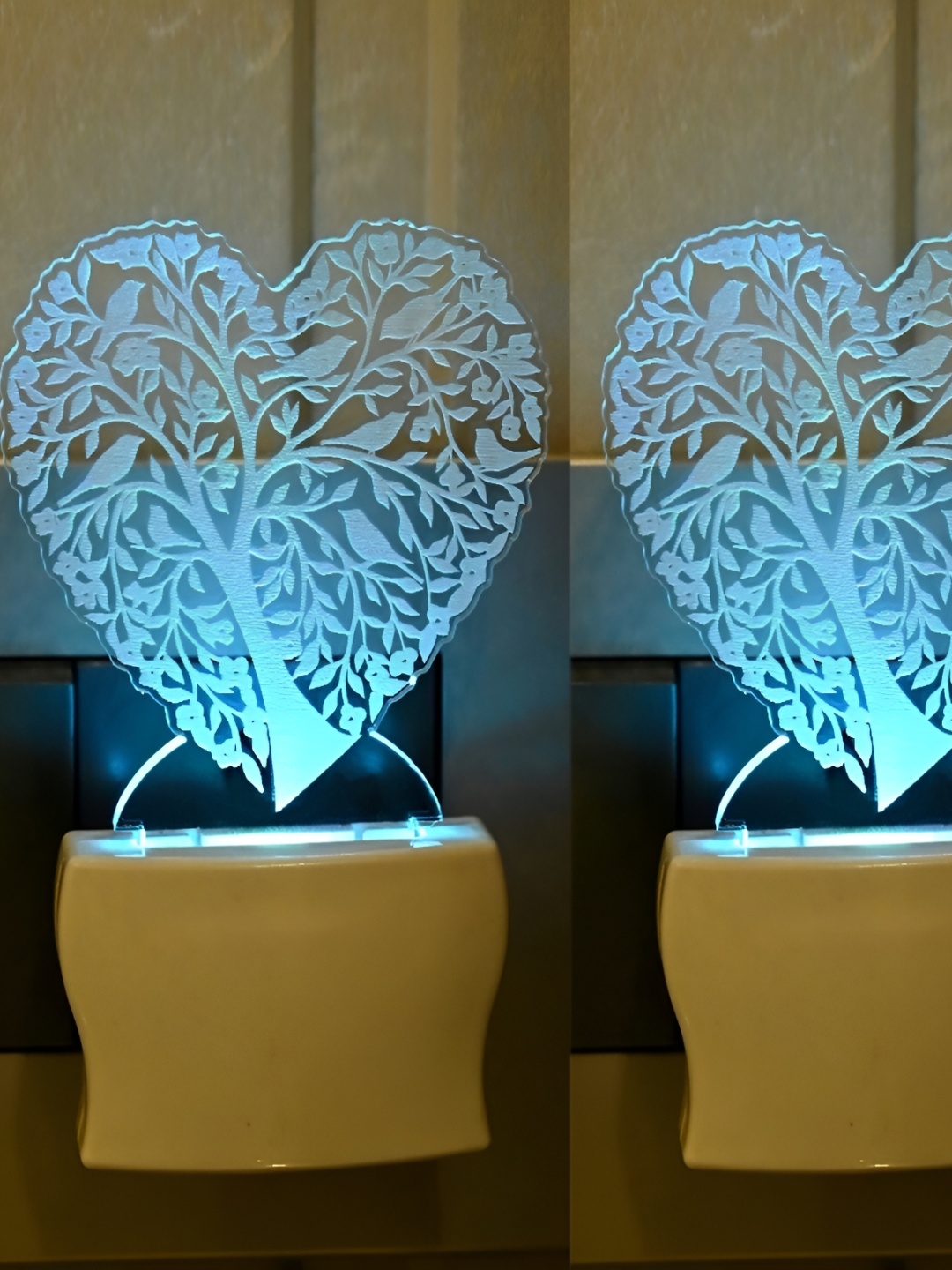 

Afast Blue 2 Piece Acrylic Wall Lamp