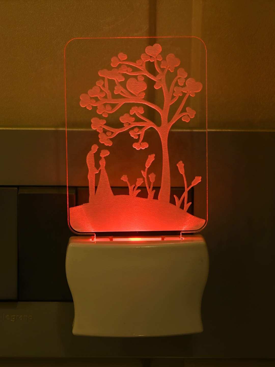 

Afast White & Transparent 3D Illusion Printed Glass Wall Lamp