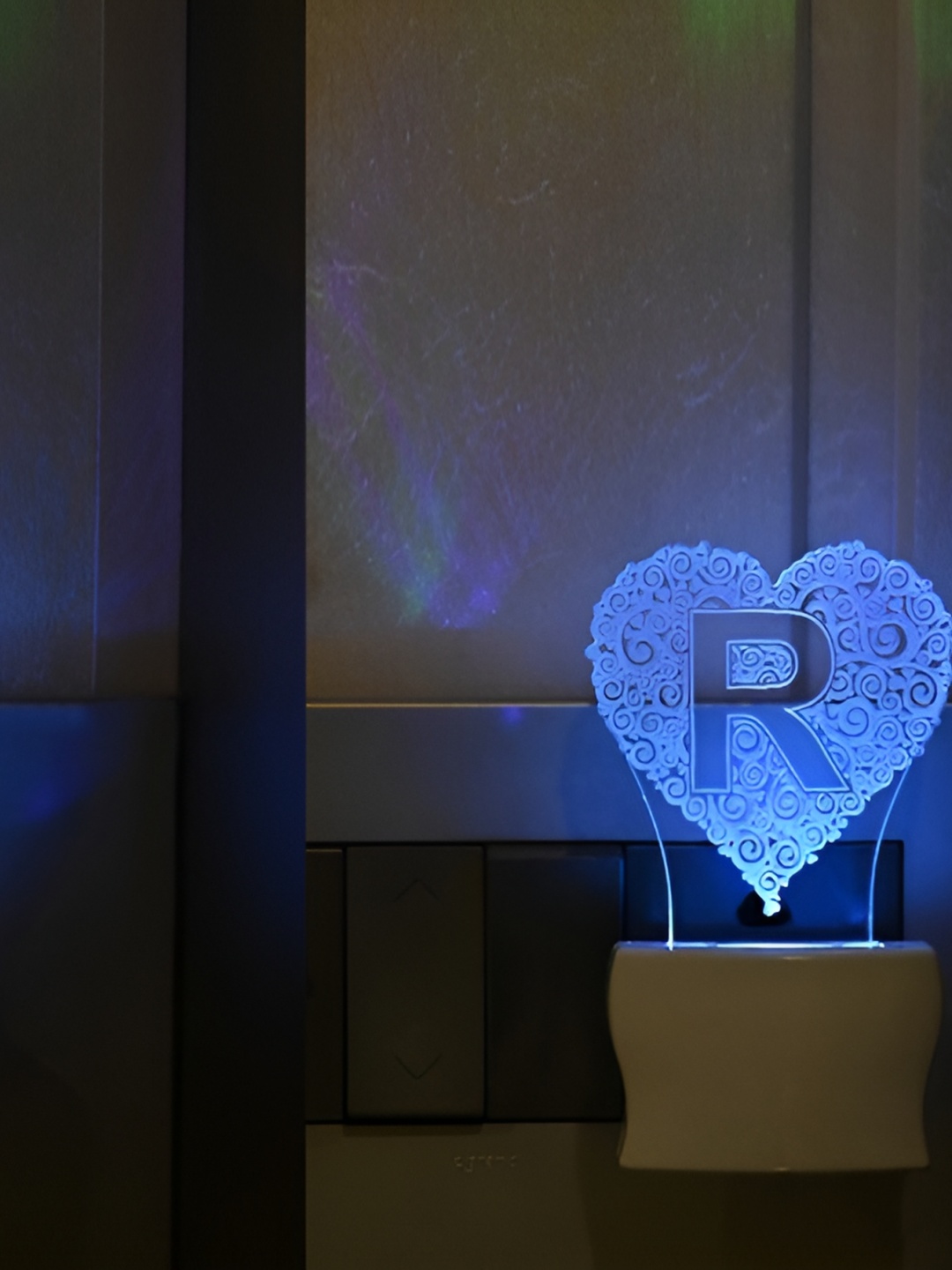 

Afast Beige & Transparent 3D Printed Glass Wall Lamp, White