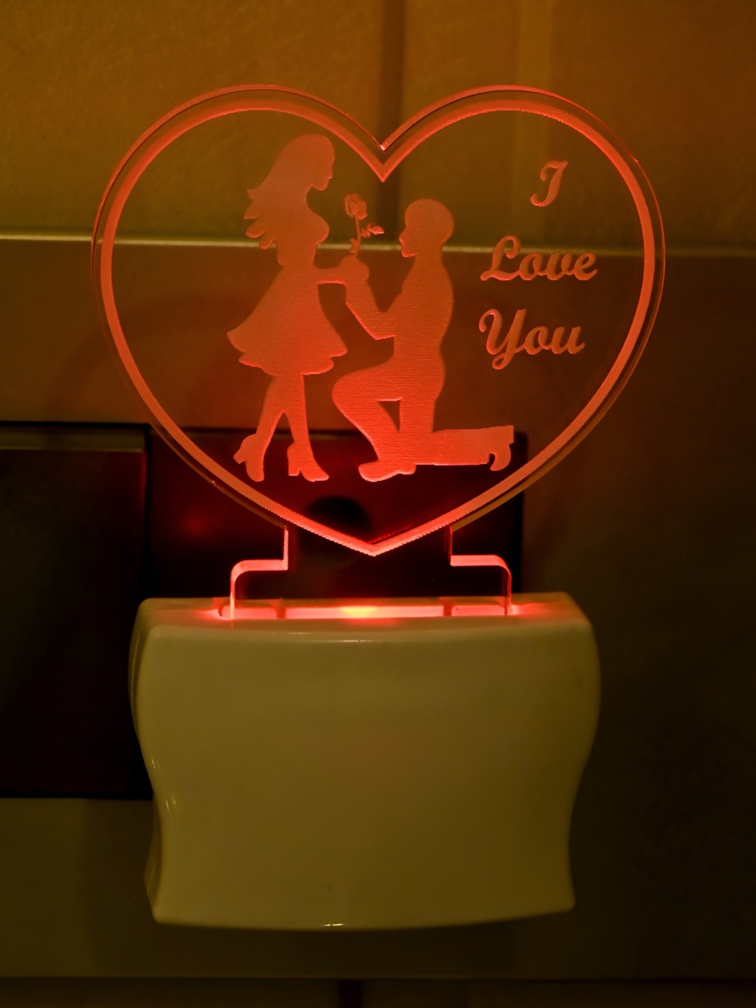 

Afast Transparent & Red Textured Acrylic Contemporary Wall Lamp