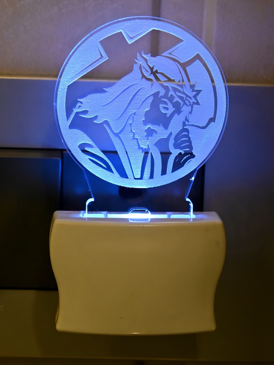 

Afast Blue Acrylic Night Lamp