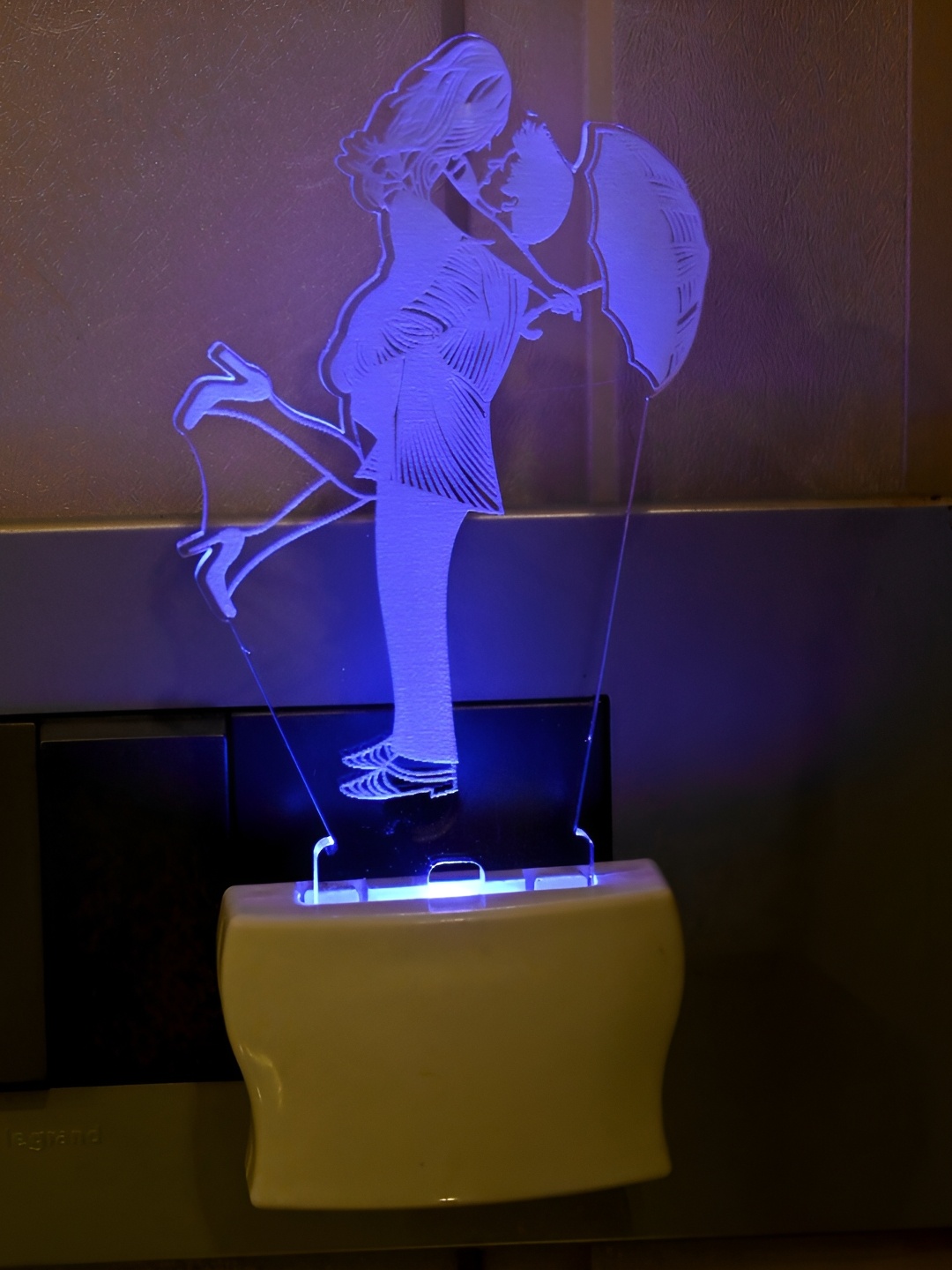 

Afast Transparent & White Printed Acrylic Wall Lamp