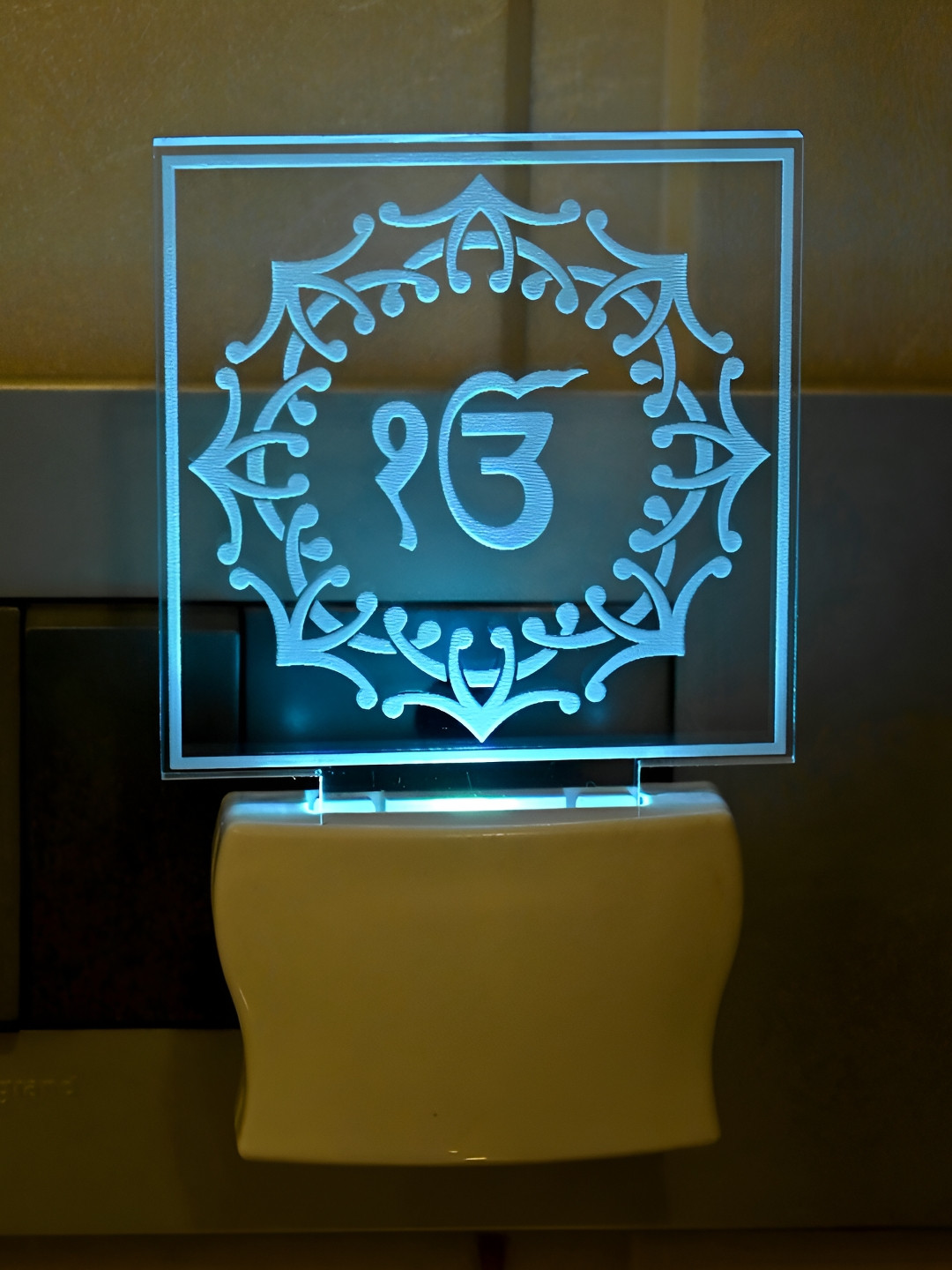 

Afast Blue Acrylic Wall Lamp