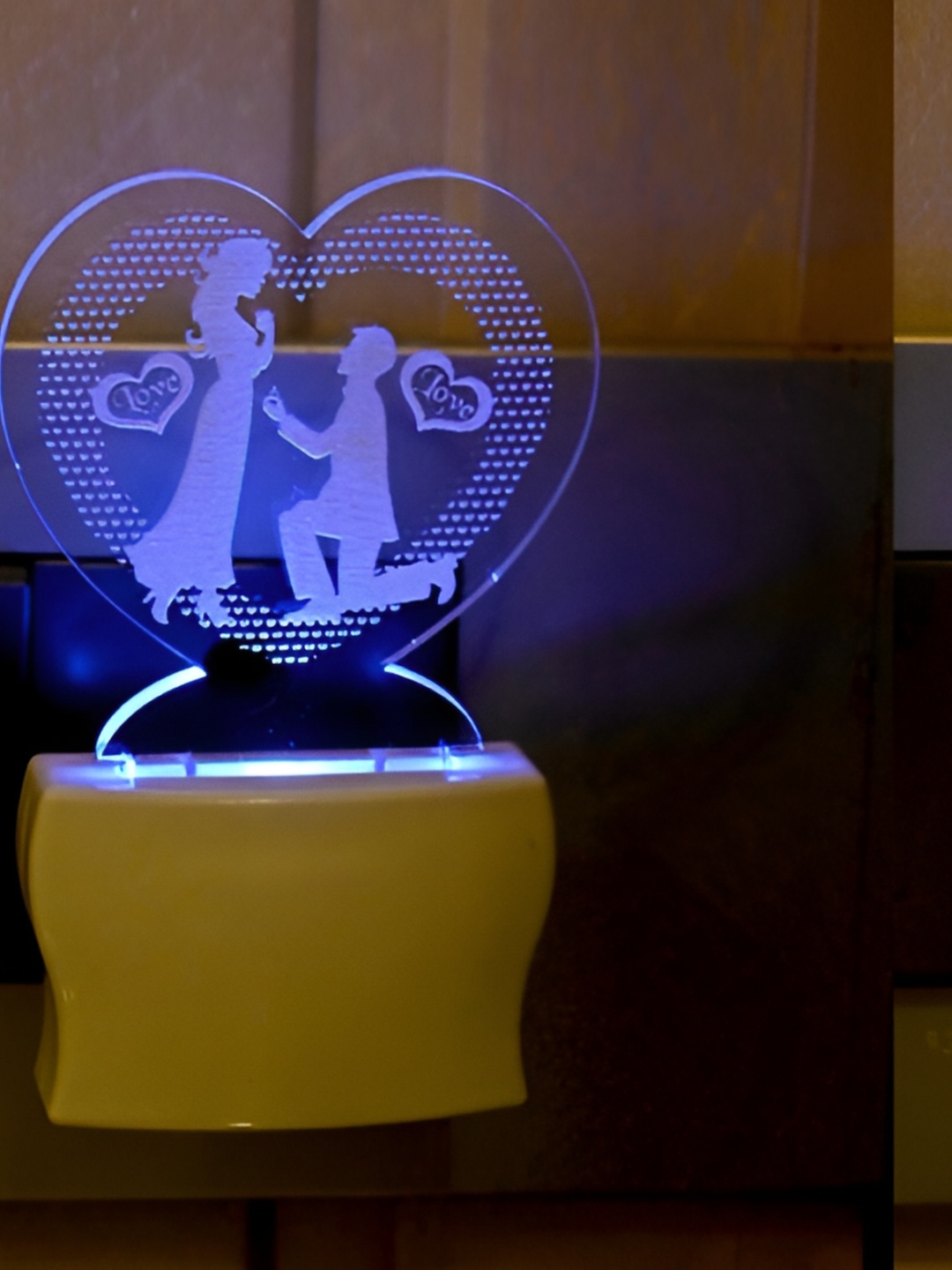 

Afast Transparent & Yellow Printed Abstract Shaped Acrylic Wall Lamp