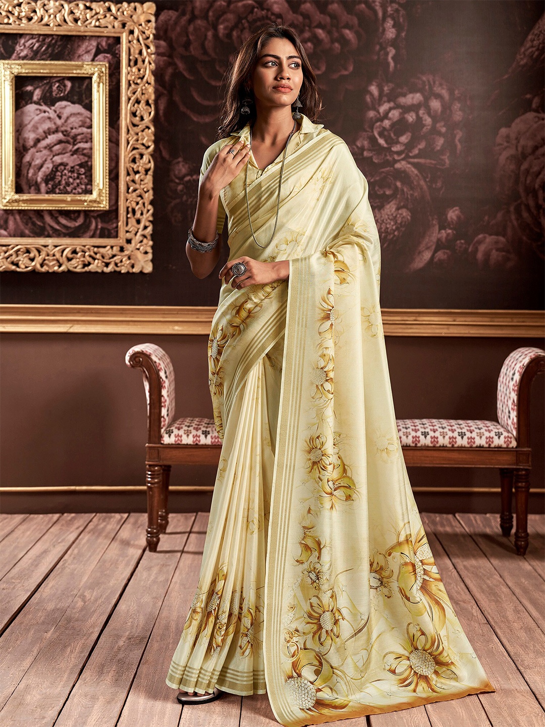 

elora Floral Printed Pure Silk Saree, Cream