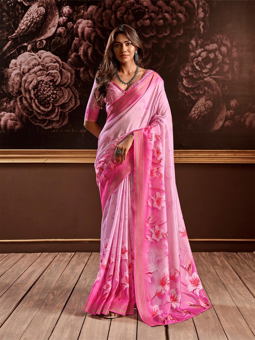 

elora Floral Printed Pure Silk Saree, Pink
