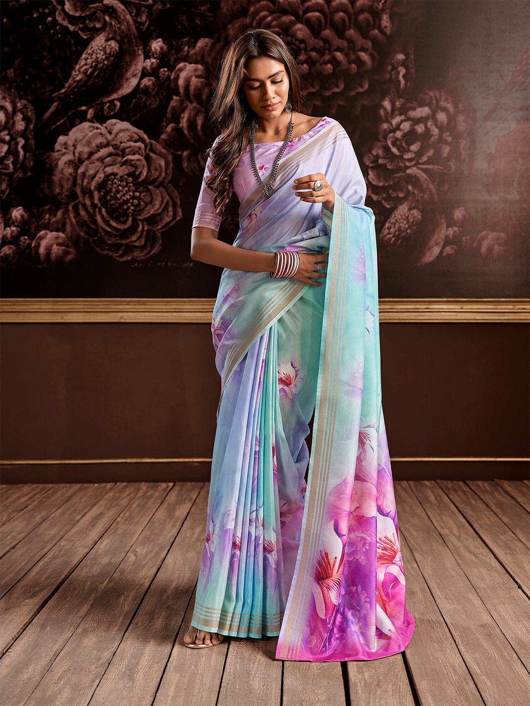 

elora Floral Printed Pure Silk Saree, Blue